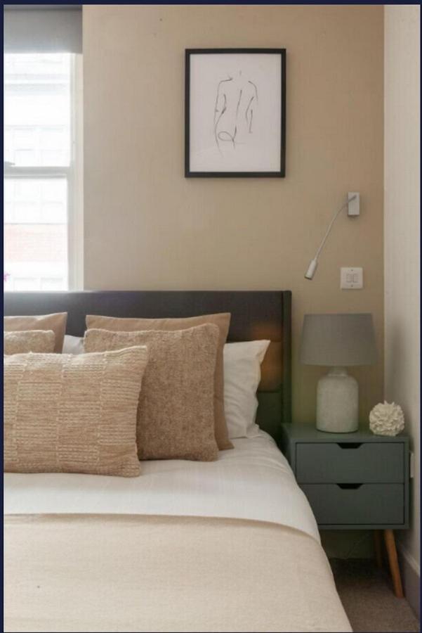 Deluxe Camden Apartment *